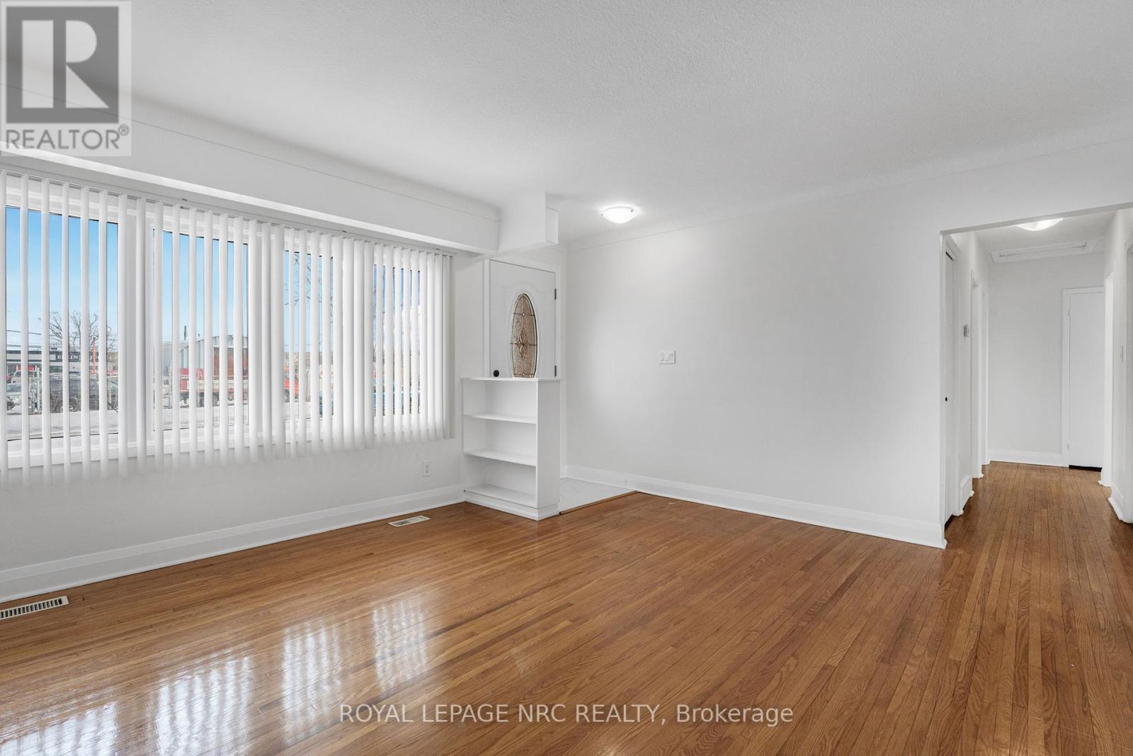 Property at 5 ASHFORD PLACE image 5