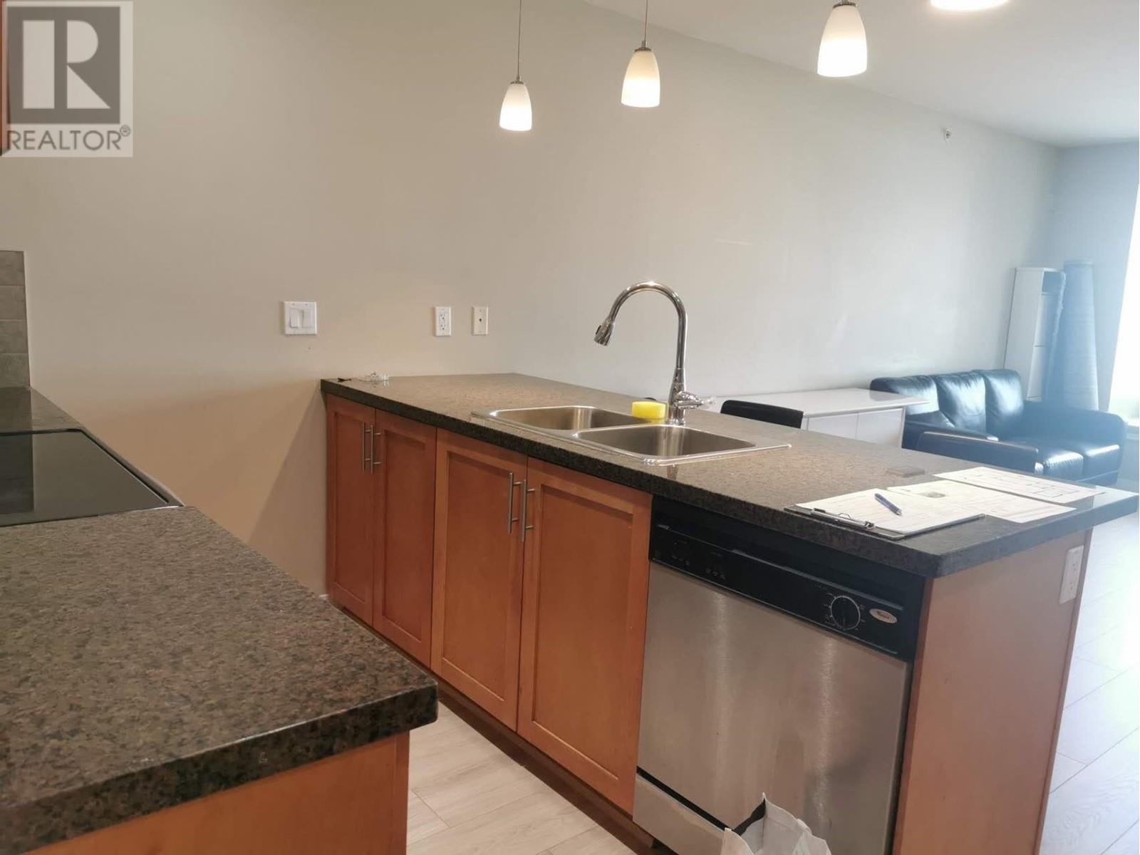 307 5000 Imperial Street, Burnaby, British Columbia  V5J 1C8 - Photo 5 - R2972155
