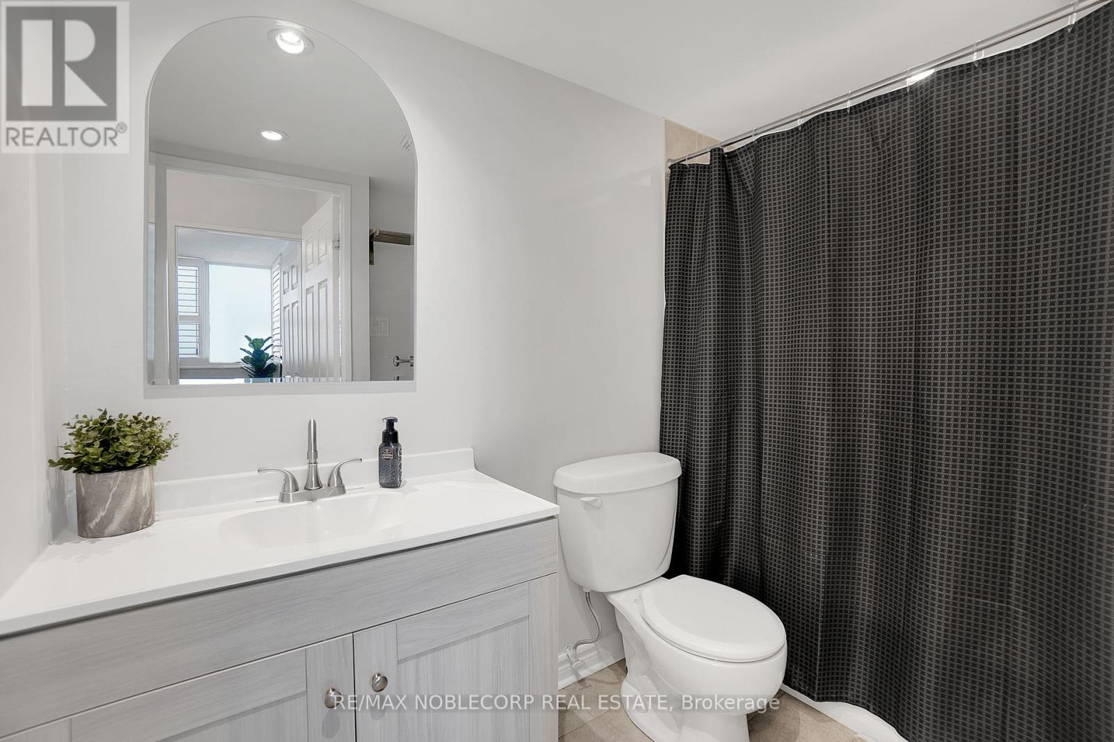 1010 - 3501 Glen Erin Drive, Mississauga, Ontario  L5L 2E9 - Photo 28 - W11996600