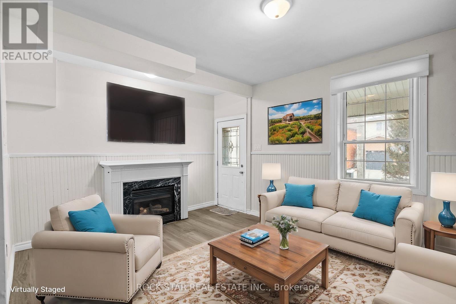 Property at 133 CATHCART STREET image 3
