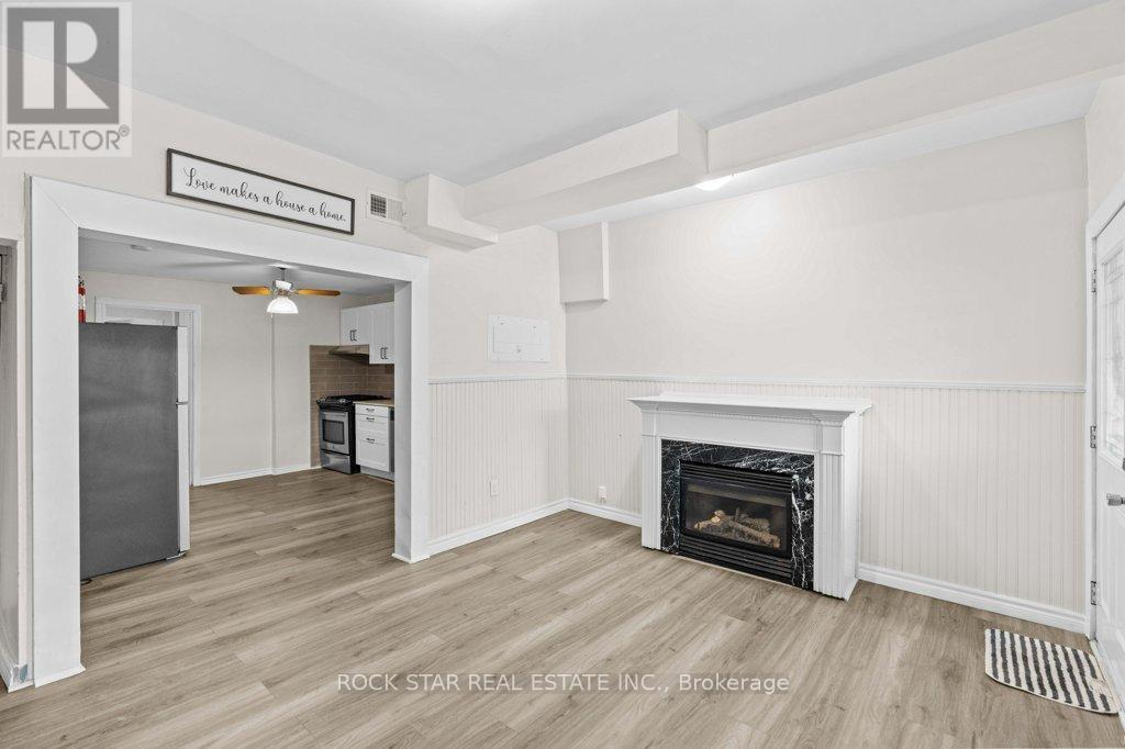 Property at 133 CATHCART STREET image 4