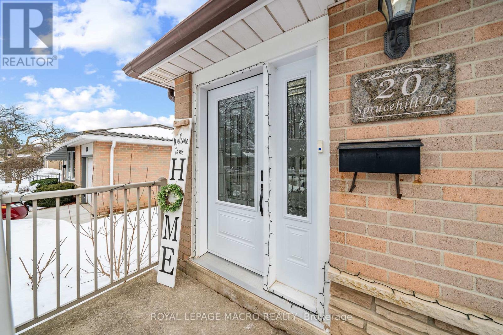 20 Sprucehill Drive, Brant, Ontario  N3R 3R6 - Photo 4 - X11996787