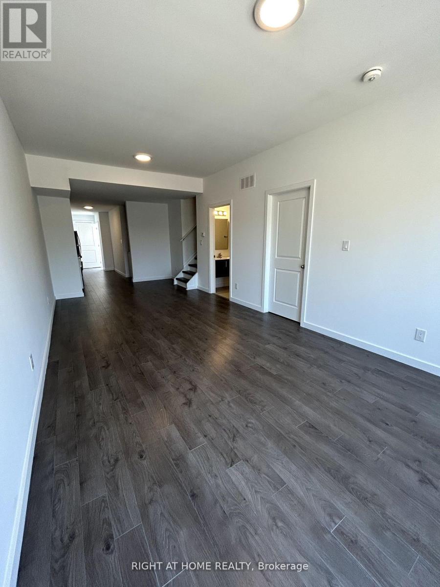 Property at 400 CHAFFEY STREET image 3