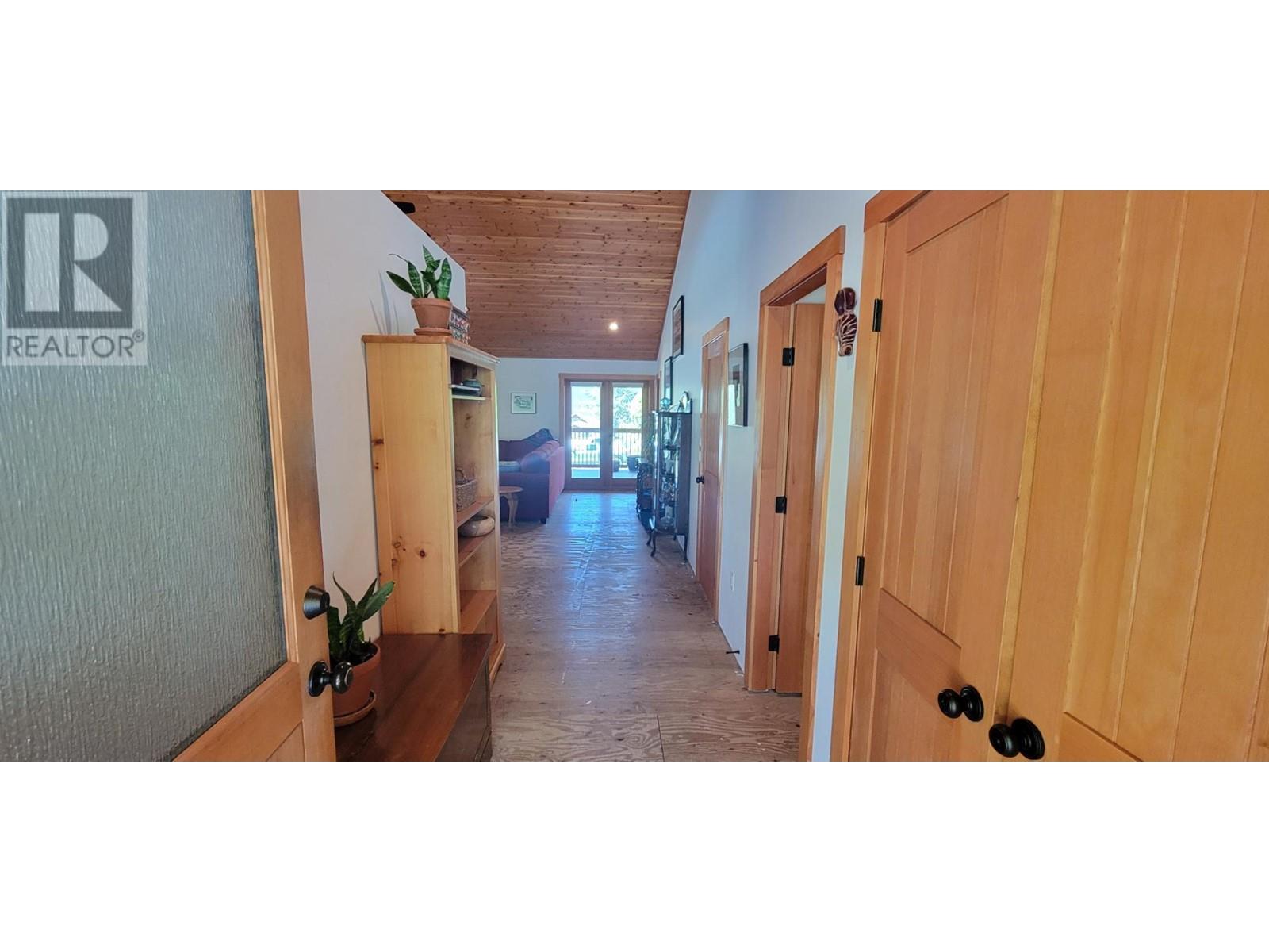 502 Turner Street, Silverton, British Columbia  V0G 1S0 - Photo 12 - 10333166