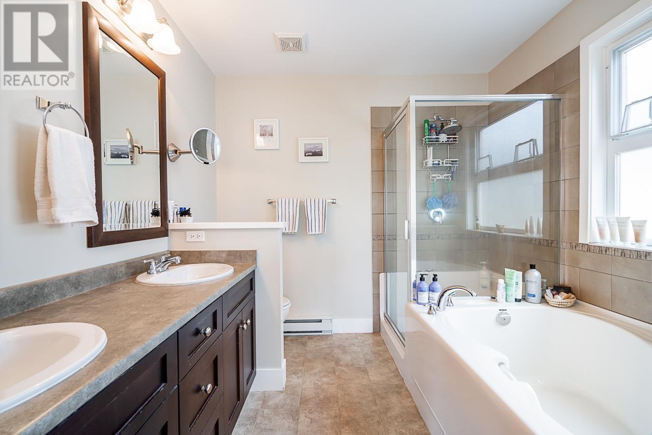 11189 Carter Close, Pitt Meadows, British Columbia  V3Y 0B4 - Photo 18 - R2972161