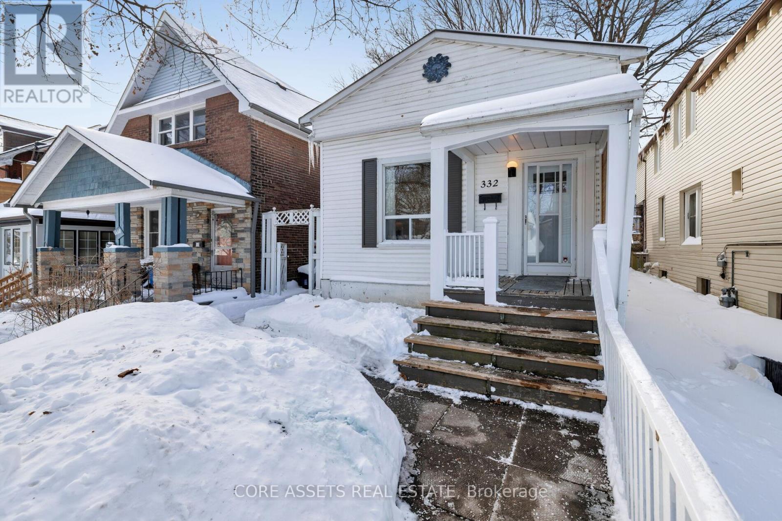 332 Woodfield Road, Toronto, Ontario  M4L 2X1 - Photo 26 - E11996883