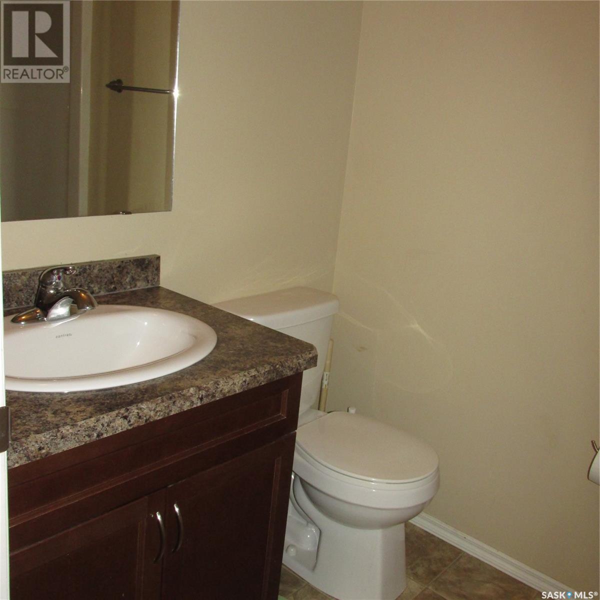 402 York Street, Regina, Saskatchewan  S4R 4W8 - Photo 8 - SK996838