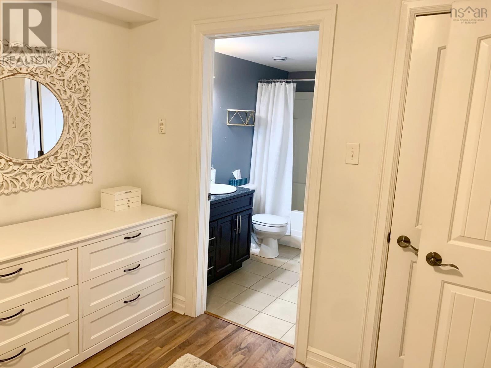 210 5505 Falkland Street, Halifax, Nova Scotia  B3K 1A6 - Photo 14 - 202503938