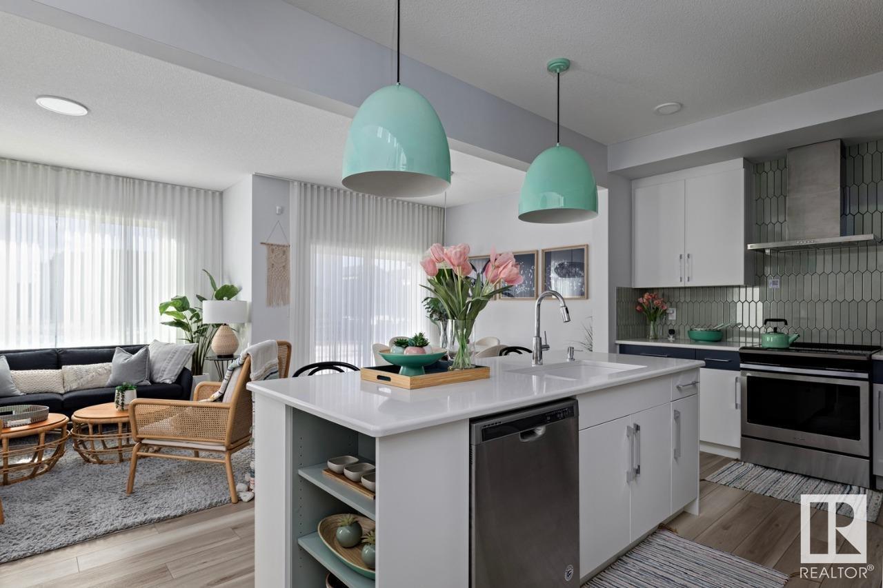 9304 226 St Nw, Edmonton, Alberta  T5T 7R5 - Photo 7 - E4423067