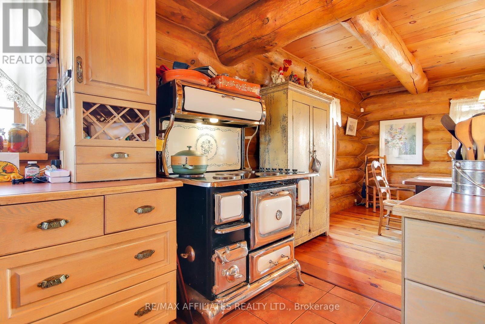 Property at 4997 SPICER ROAD image 4