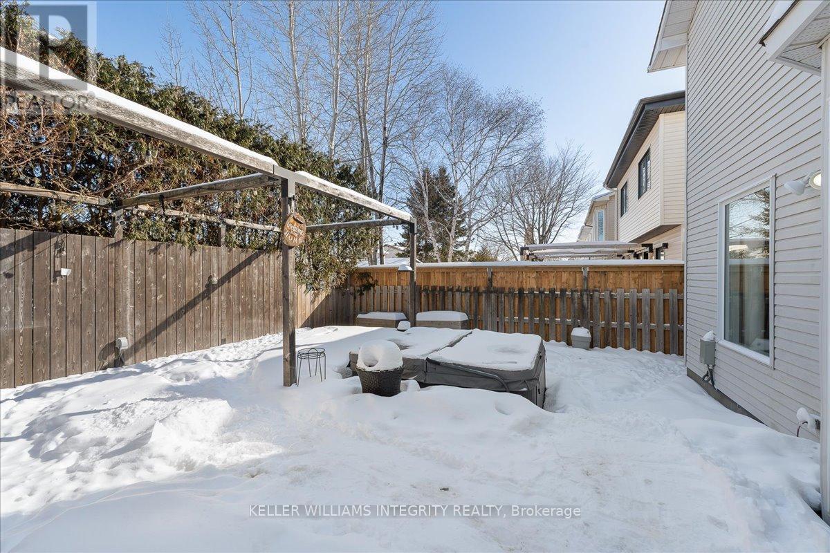 1823 Belcourt Boulevard, Ottawa, Ontario  K1C 4N3 - Photo 40 - X11971699