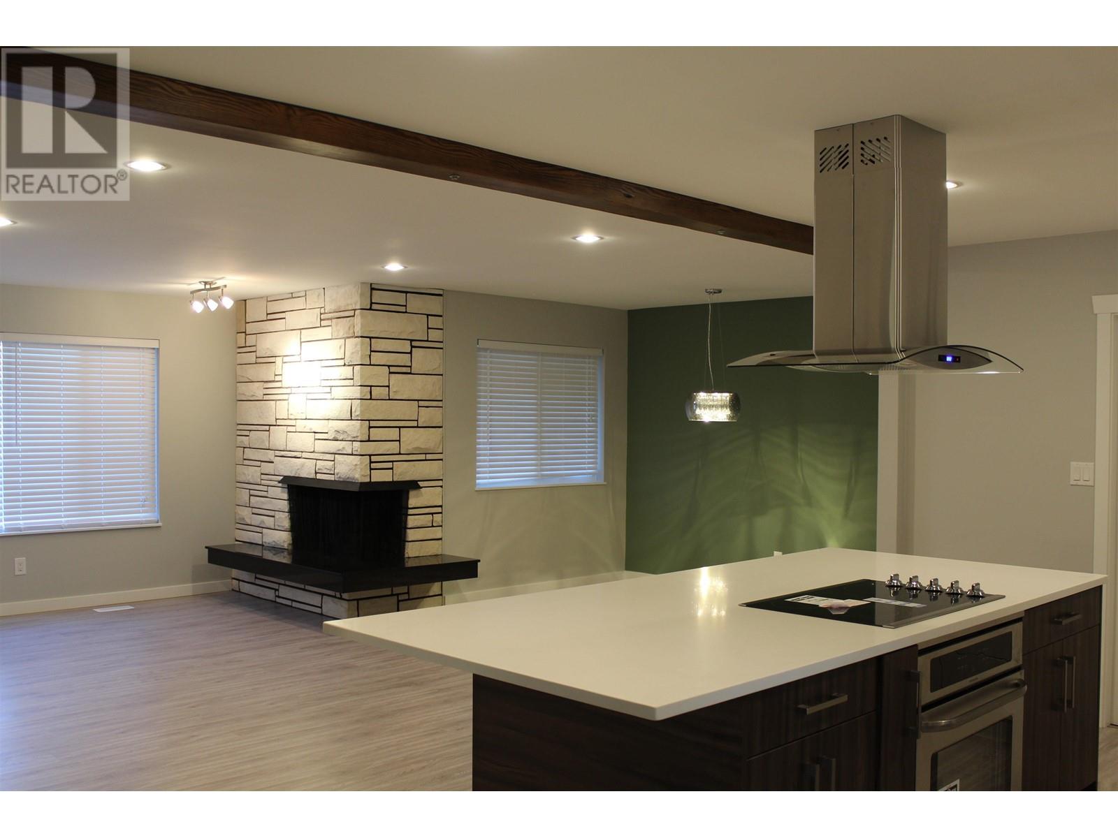 Property at 22489 BRICKWOOD CLOSE image 5