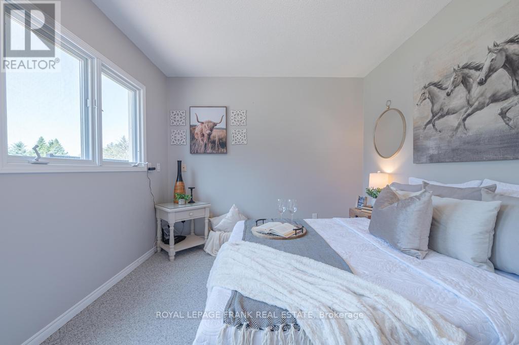 36 SOUTHSHORE ROAD Kawartha Lakes (Emily)