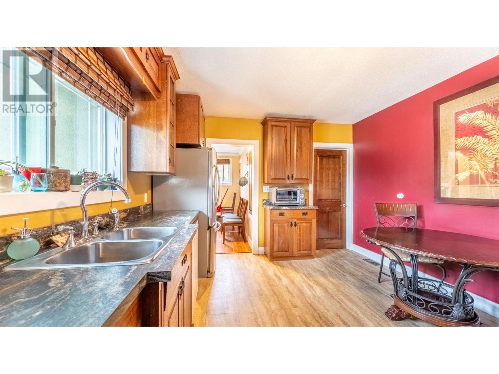 Property at 2816 3 Highway image 3