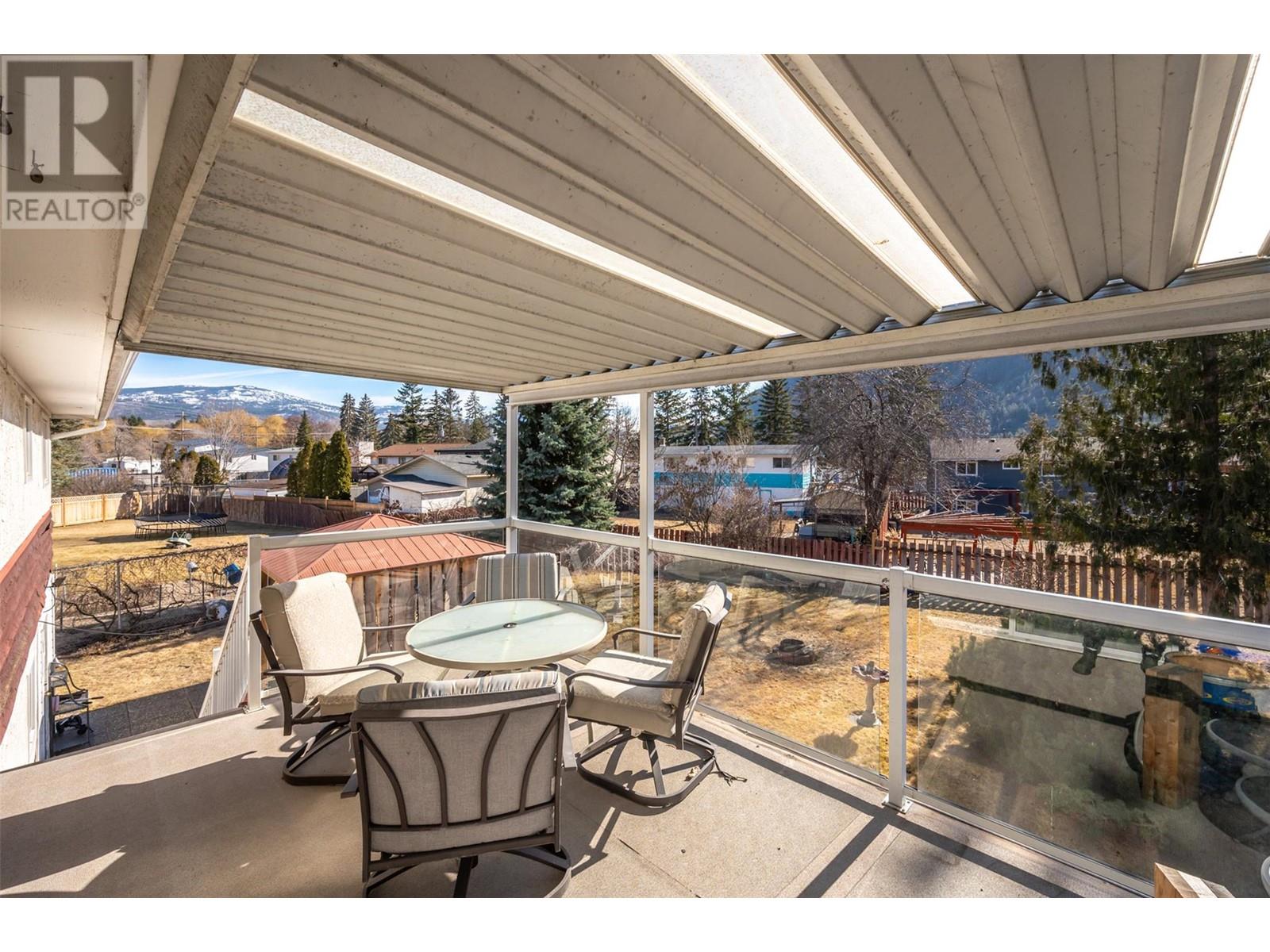 5337 Hawthorne Crescent Okanagan Falls