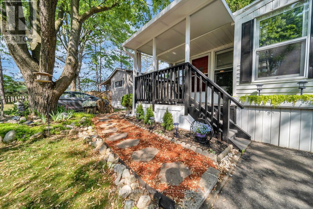 Property at 9 - 580 BEAVER CREEK ROAD image 4