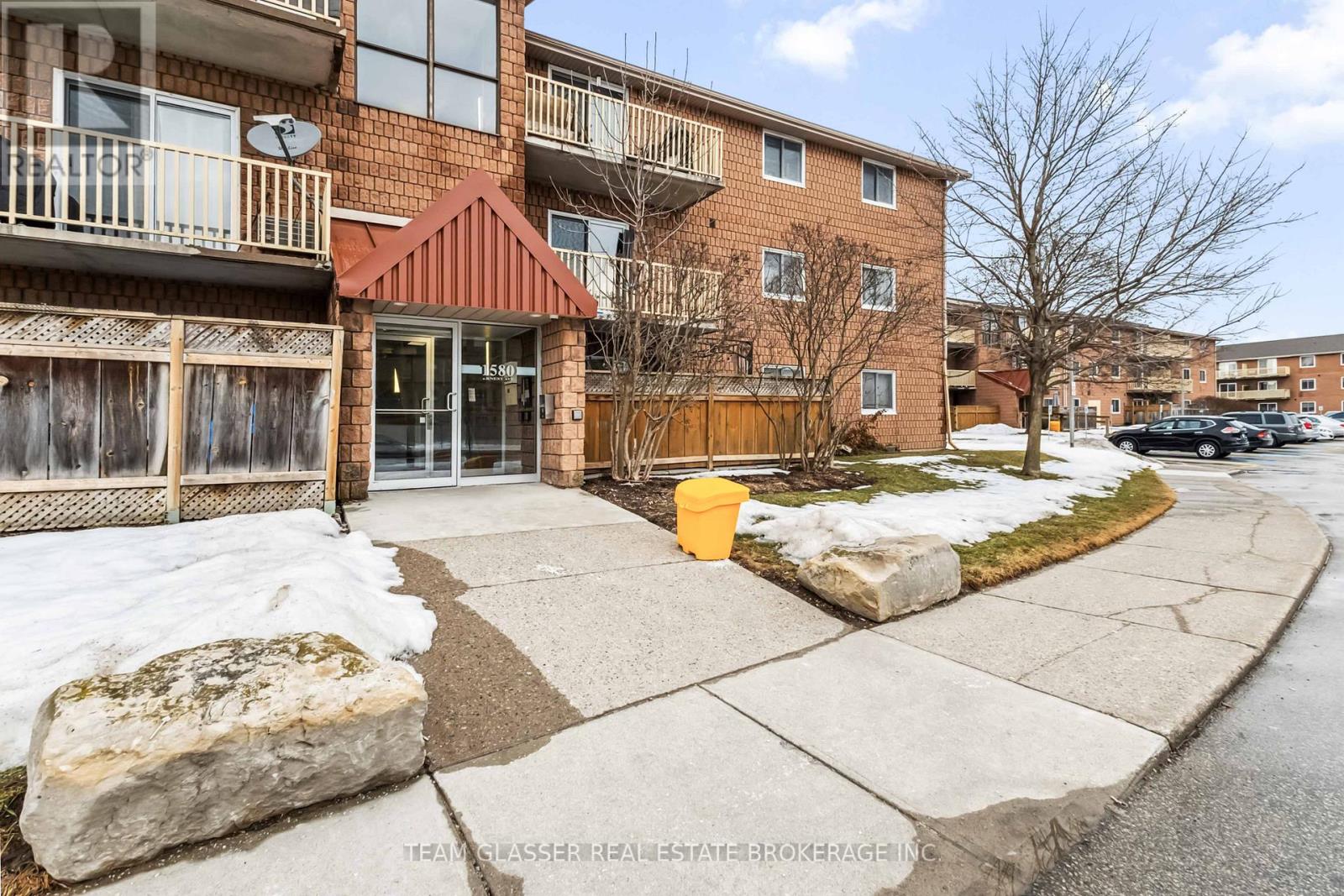 Property at 306 - 1580 ERNEST AVENUE image 1