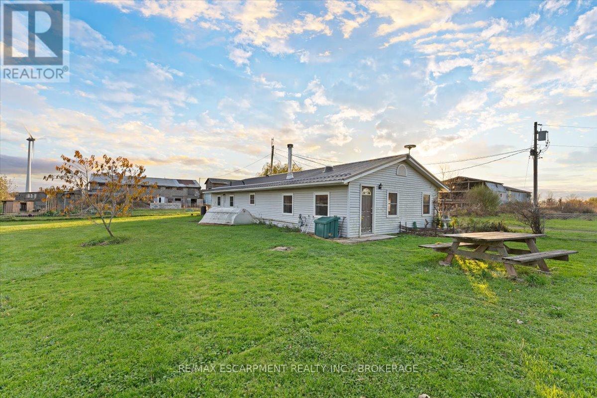 4872 Regional Road 20, West Lincoln, Ontario  L0R 1Y0 - Photo 17 - X11997219