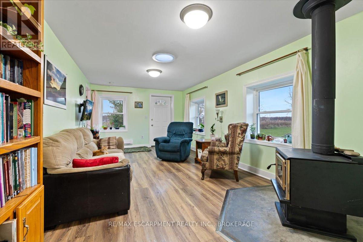4872 Regional Road 20, West Lincoln, Ontario  L0R 1Y0 - Photo 8 - X11997219