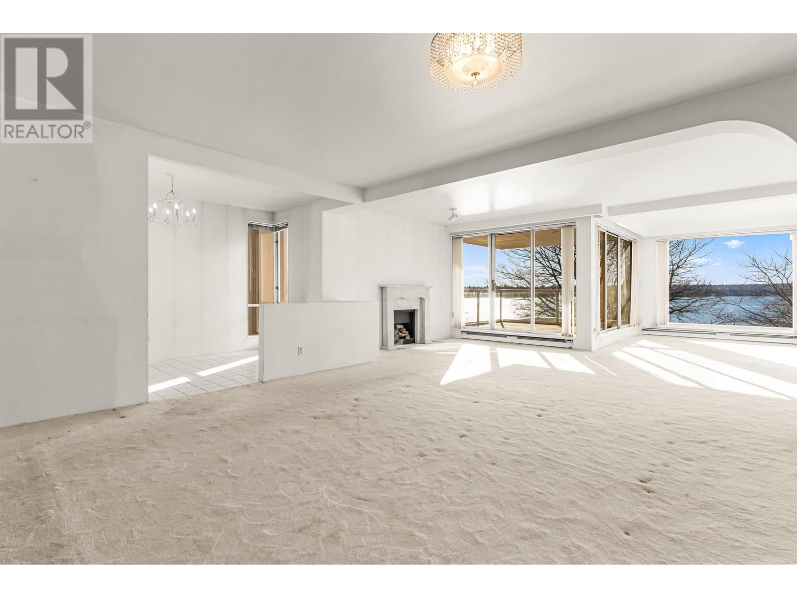 301 2015 Beach Avenue, Vancouver, British Columbia  V6G 1Z3 - Photo 7 - R2972182