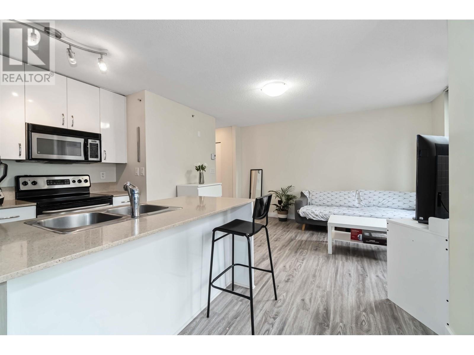 Listing Picture 16 of 32 : 402 977 MAINLAND STREET, Vancouver / 溫哥華 - 魯藝地產 Yvonne Lu Group - MLS Medallion Club Member