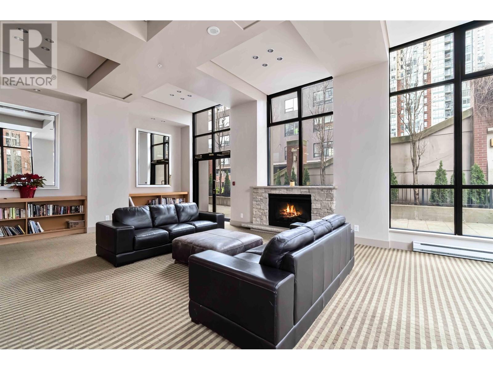 Listing Picture 26 of 32 : 402 977 MAINLAND STREET, Vancouver / 溫哥華 - 魯藝地產 Yvonne Lu Group - MLS Medallion Club Member