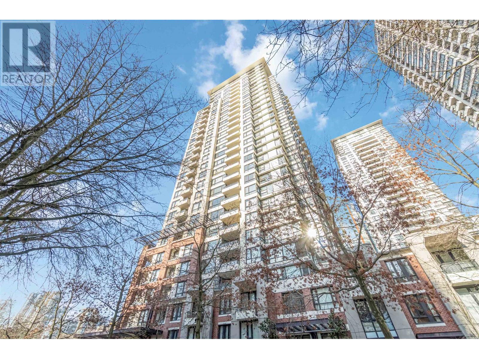 Listing Picture 3 of 32 : 402 977 MAINLAND STREET, Vancouver / 溫哥華 - 魯藝地產 Yvonne Lu Group - MLS Medallion Club Member