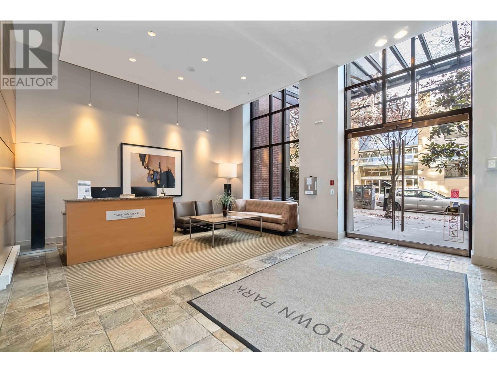 Listing Picture 5 of 32 : 402 977 MAINLAND STREET, Vancouver / 溫哥華 - 魯藝地產 Yvonne Lu Group - MLS Medallion Club Member