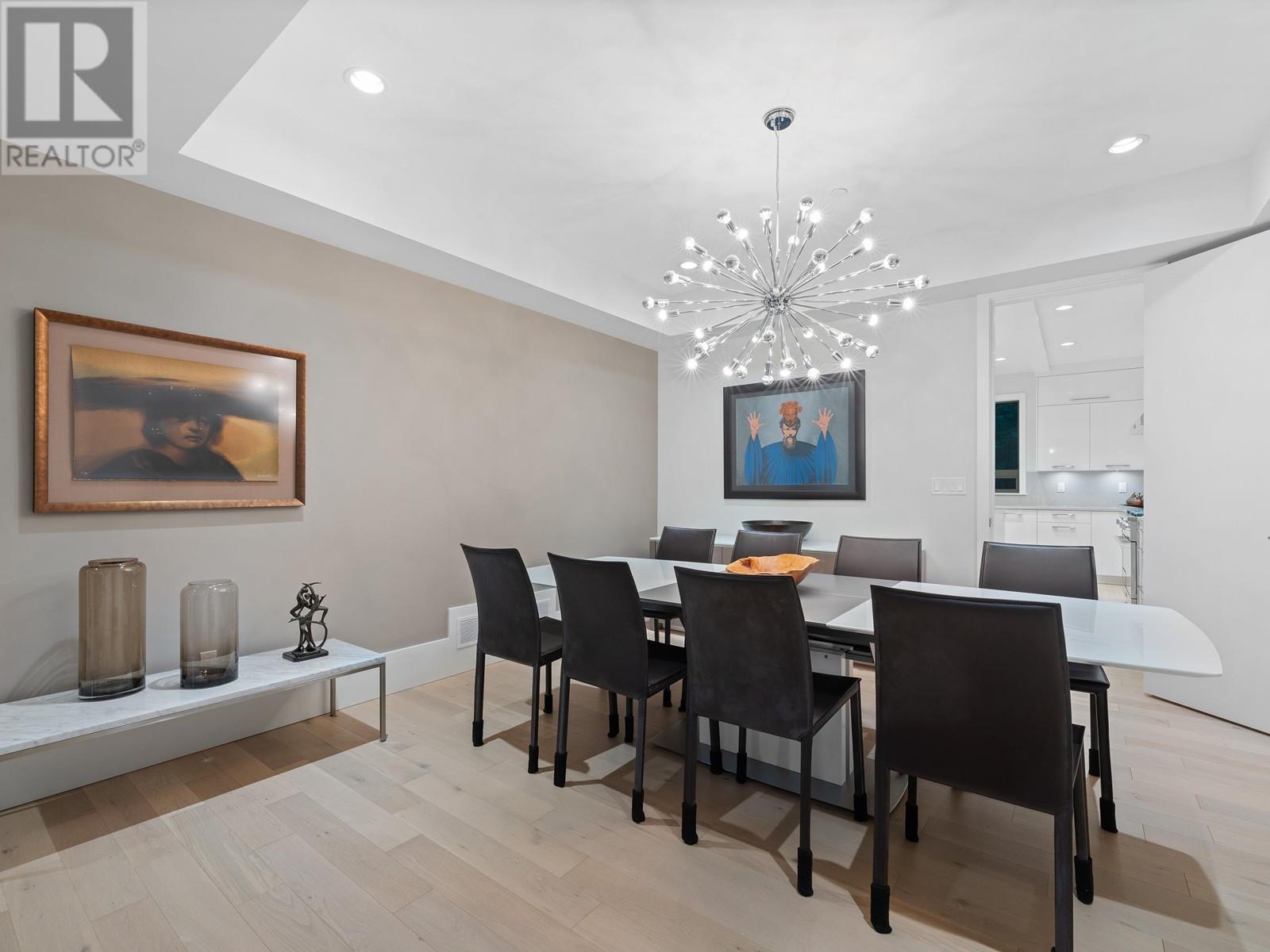 4062 Virginia Crescent, North Vancouver, British Columbia  V7R 3Z1 - Photo 10 - R2972202