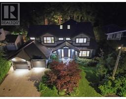4062 VIRGINIA CRESCENT, North Vancouver, British Columbia