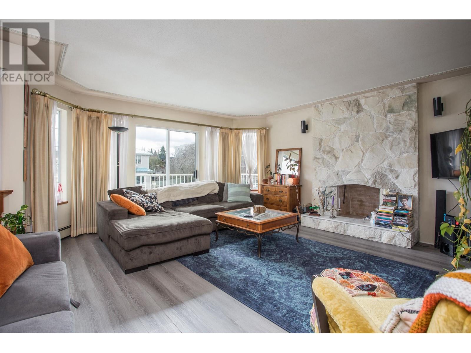 769 E 18th Avenue, Vancouver, British Columbia  V5V 1G6 - Photo 3 - R2972228