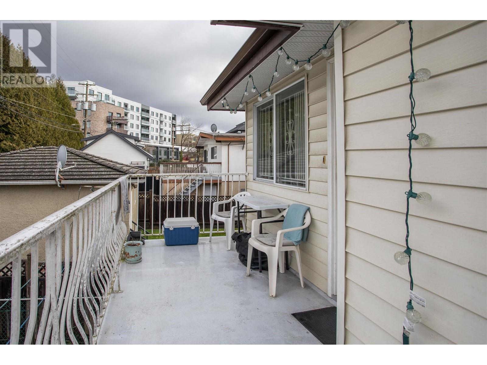 769 E 18th Avenue, Vancouver, British Columbia  V5V 1G6 - Photo 34 - R2972228