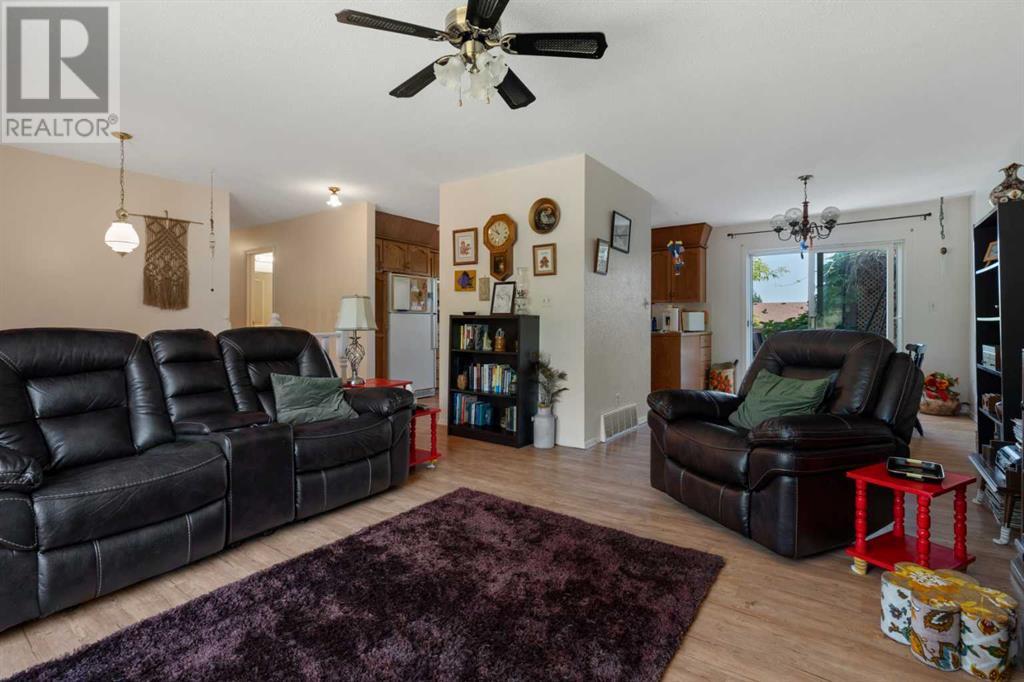 6008 54 Avenue, Camrose, Alberta  T4V 4G6 - Photo 15 - A2198478