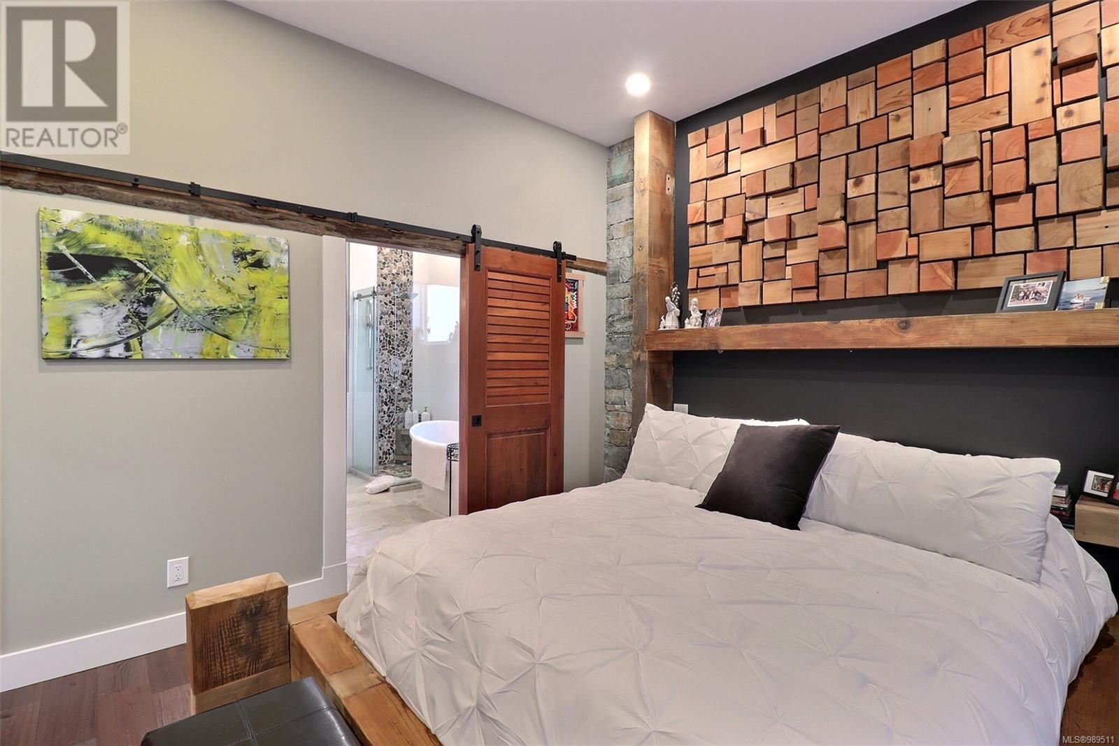 7343 Lakefront Pl, Lake Cowichan, British Columbia  V0R 2G1 - Photo 10 - 989511