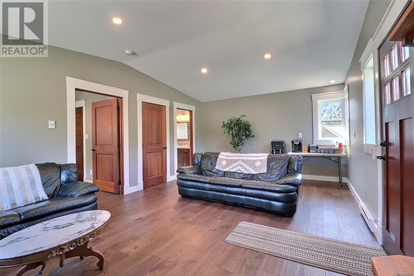 7343 Lakefront Pl, Lake Cowichan, British Columbia  V0R 2G1 - Photo 18 - 989511