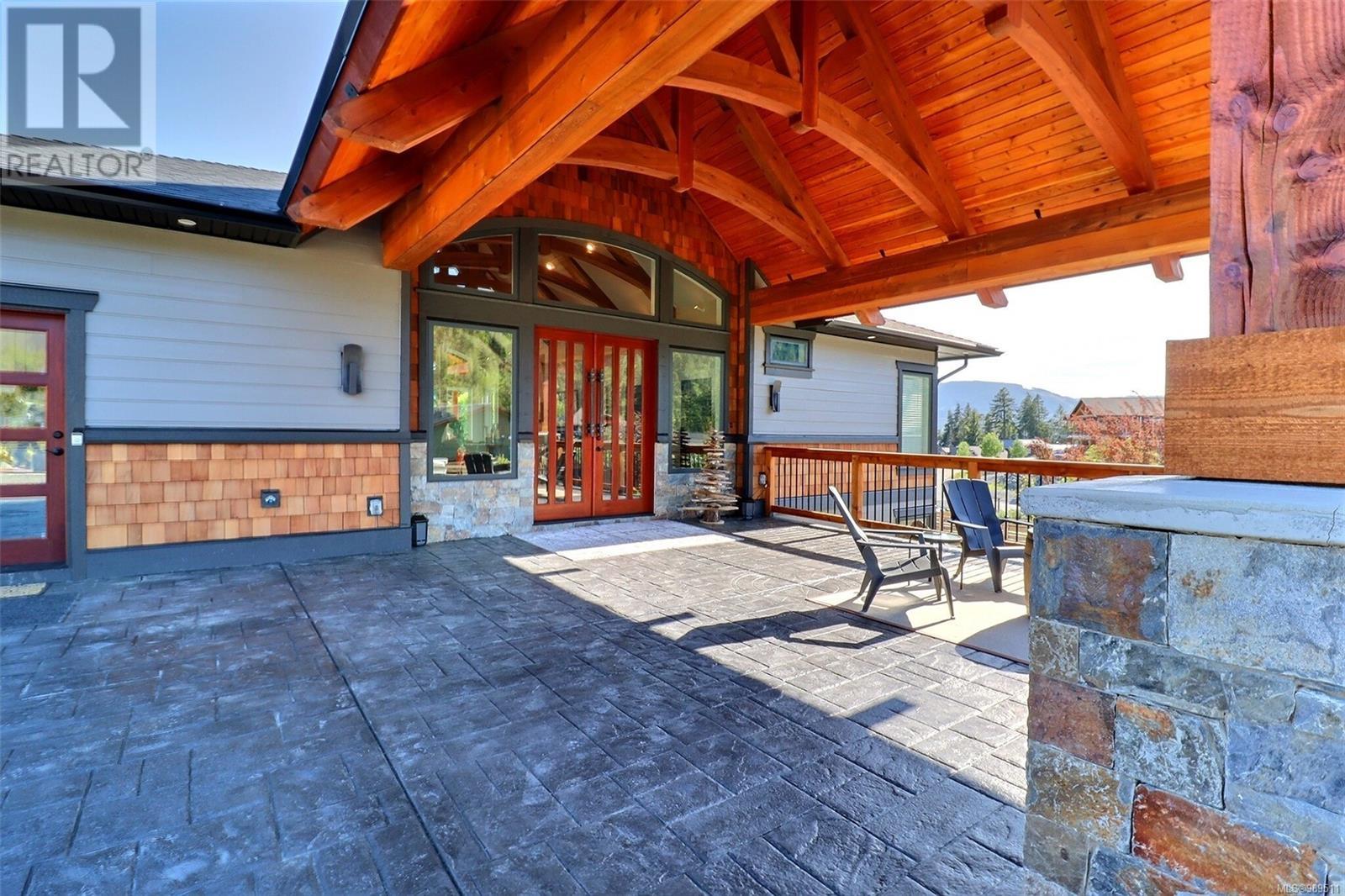 7343 Lakefront Pl, Lake Cowichan, British Columbia  V0R 2G1 - Photo 4 - 989511