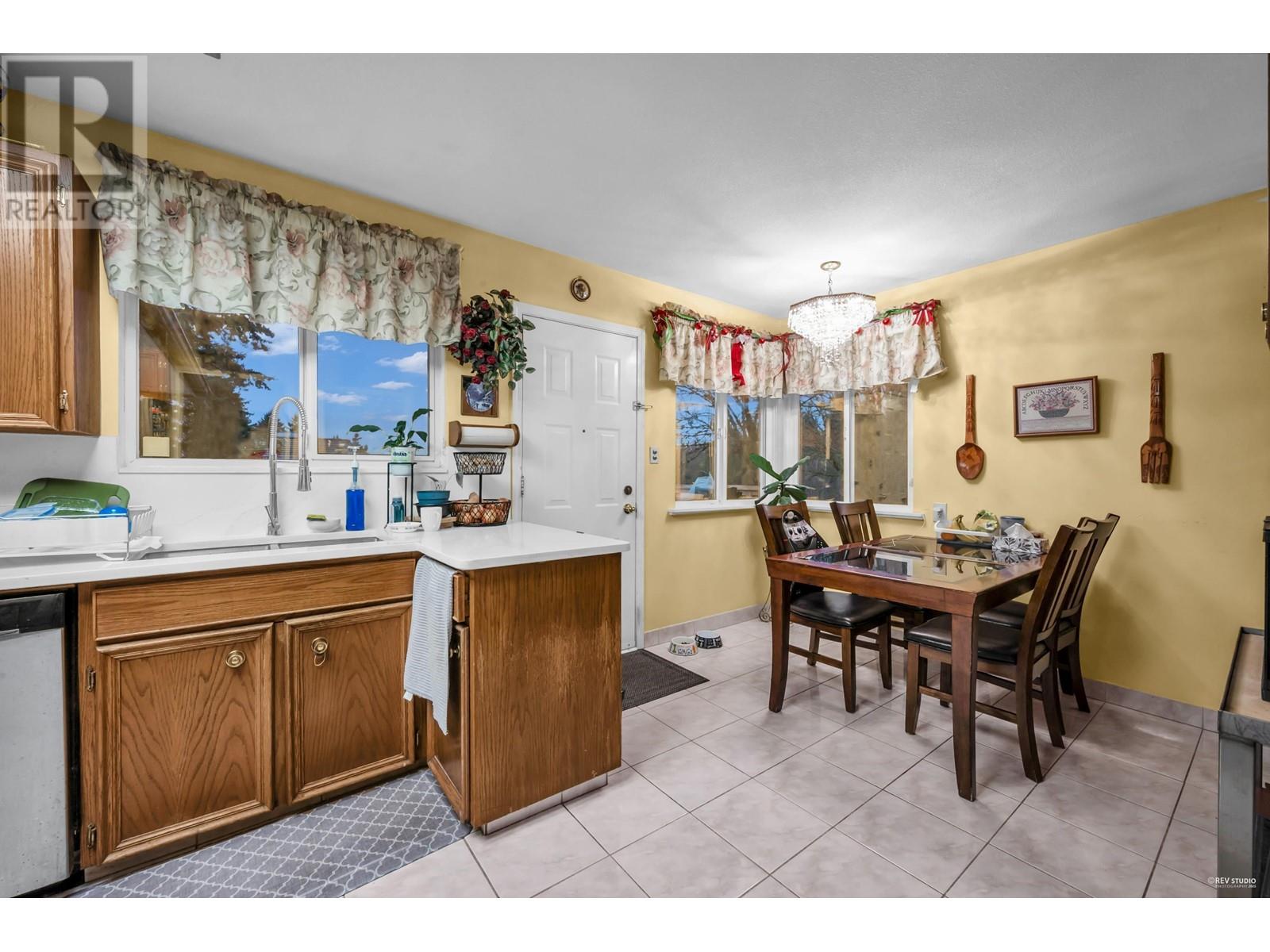 7993 Edmonds Street, Burnaby, British Columbia  V3N 1C1 - Photo 16 - R2970021