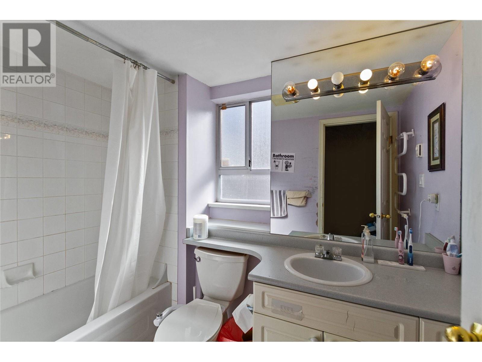 15 7128 18th Avenue, Burnaby, British Columbia  V3N 1H1 - Photo 20 - R2971063