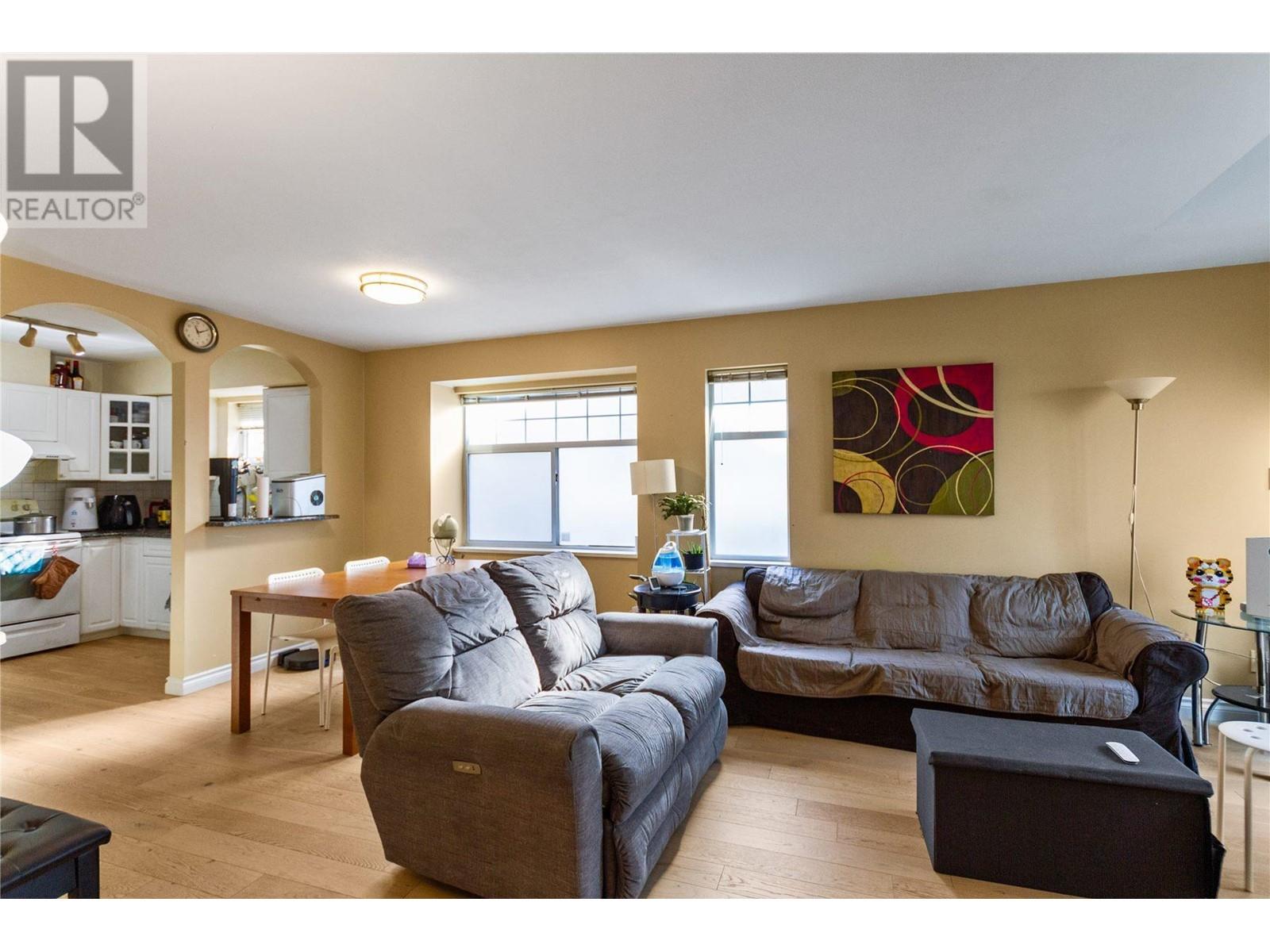 15 7128 18th Avenue, Burnaby, British Columbia  V3N 1H1 - Photo 7 - R2971063