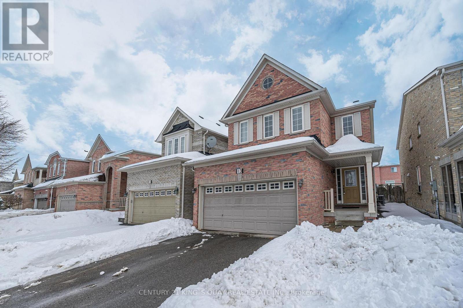 Property at 13 BARKWOOD HOLLOW image 3