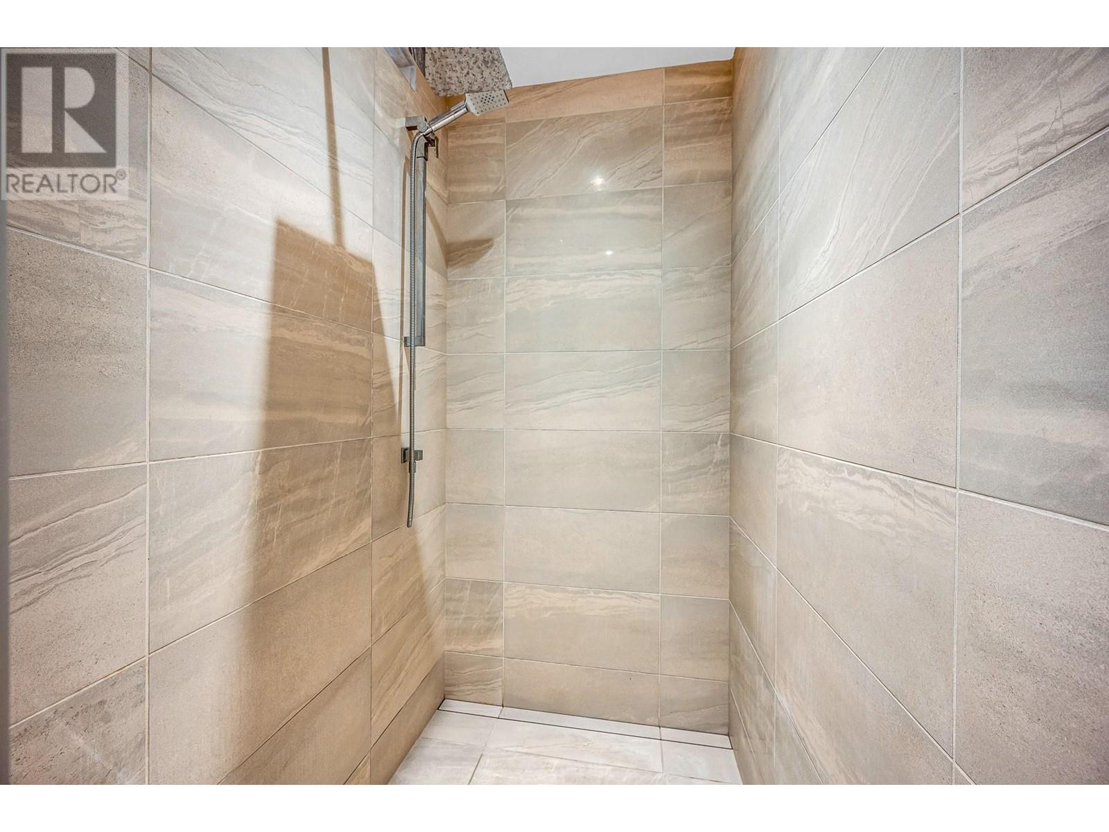 Property at 900 Stockley Street image 3