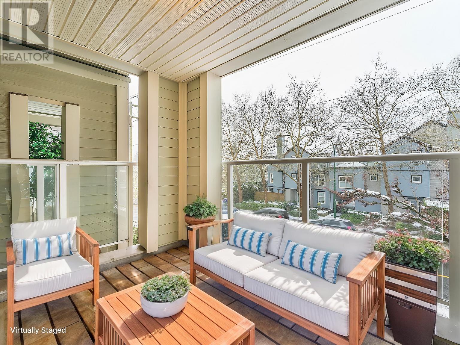 Listing Picture 23 of 27 : 303 3168 LAUREL STREET, Vancouver / 溫哥華 - 魯藝地產 Yvonne Lu Group - MLS Medallion Club Member