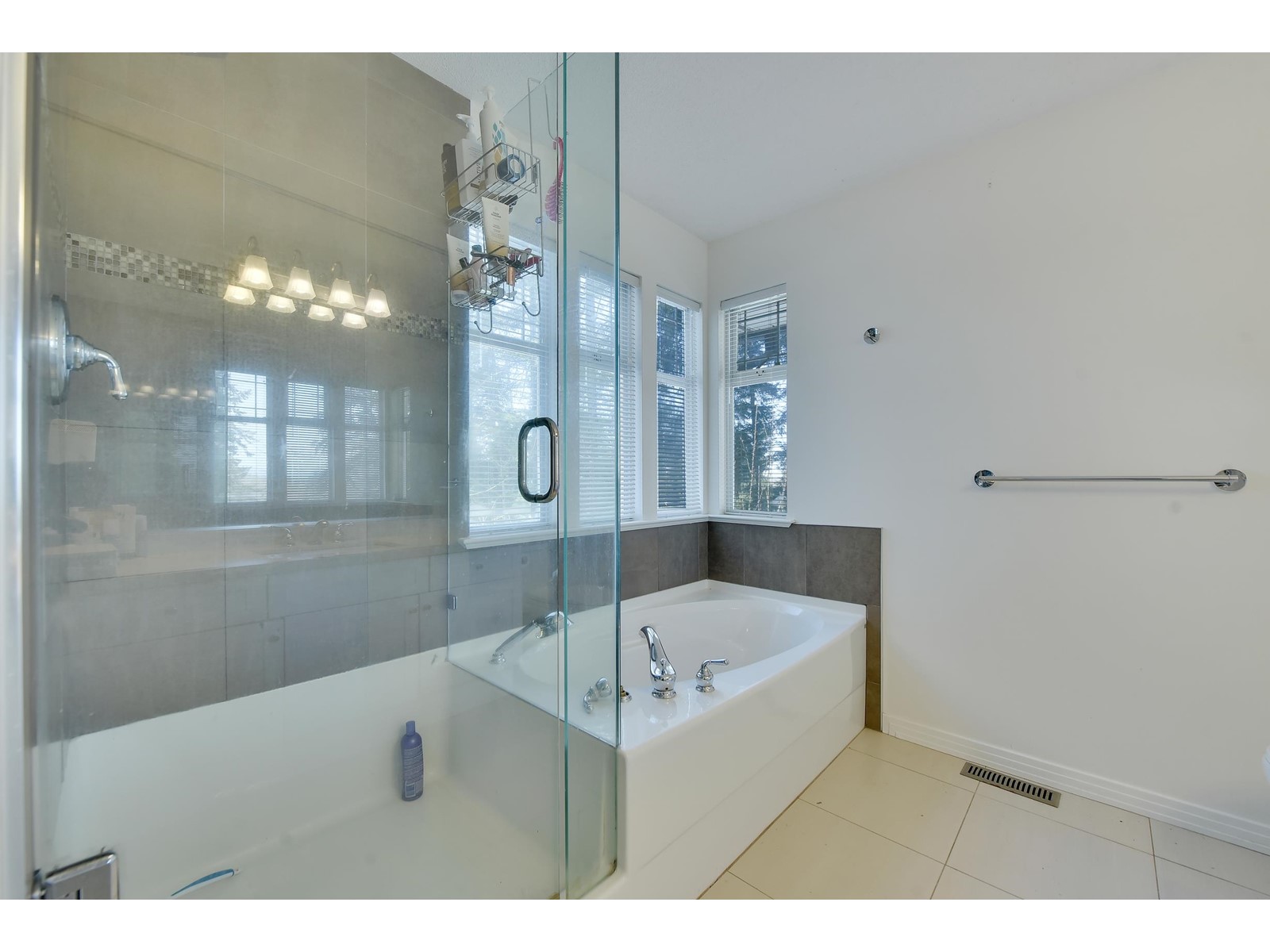 20232 3 Avenue, Langley, British Columbia  V2Z 1V8 - Photo 16 - R2971094