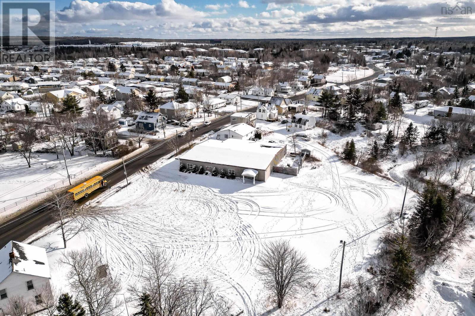 554 Alexandra Street Street, Sydney, Nova Scotia  B1S 2G8 - Photo 6 - 202503958