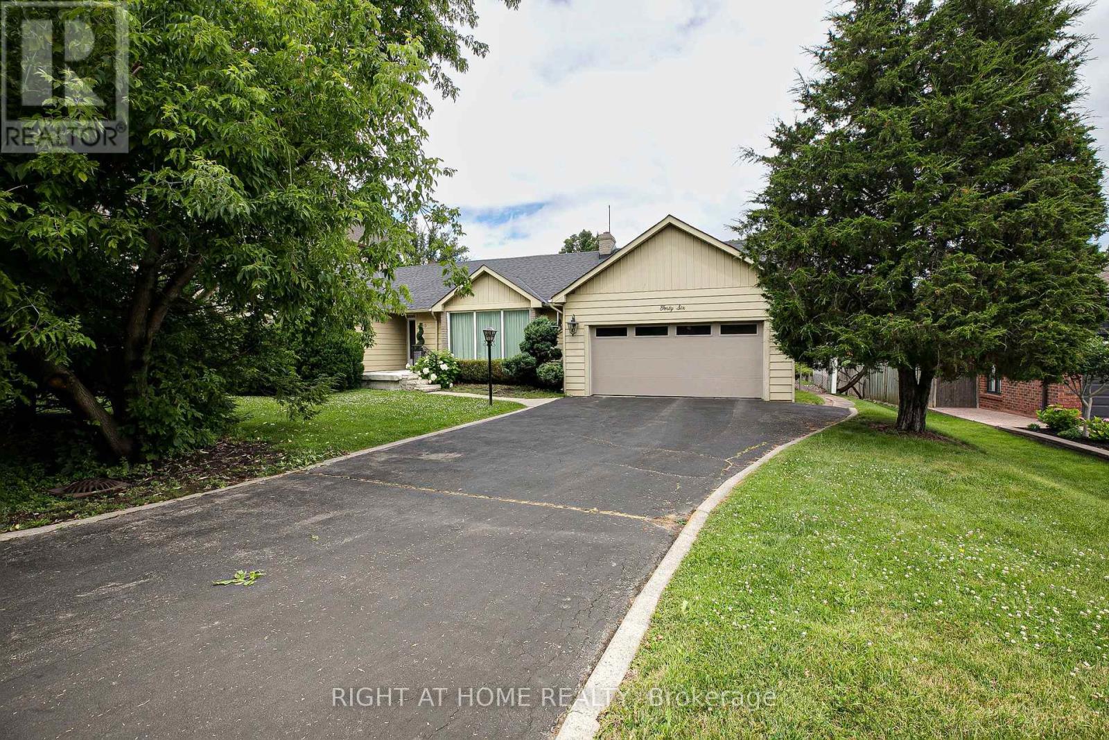 Property at 46 ROOSEVELT DRIVE image 1
