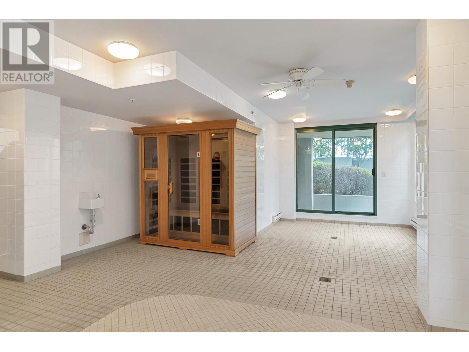 Listing Picture 13 of 19 : 1009 7380 ELMBRIDGE WAY, Richmond / 烈治文 - 魯藝地產 Yvonne Lu Group - MLS Medallion Club Member