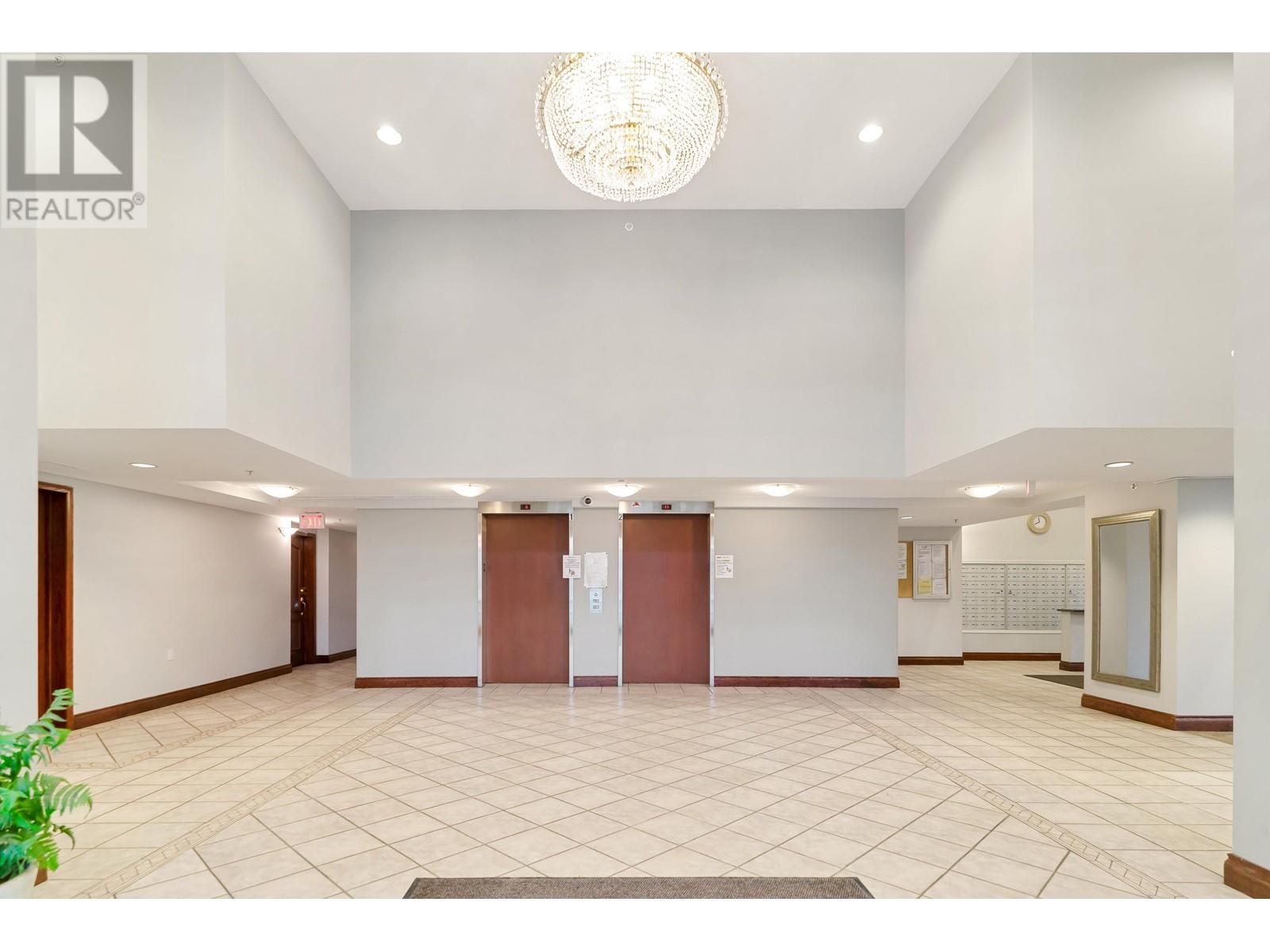 Listing Picture 16 of 19 : 1009 7380 ELMBRIDGE WAY, Richmond / 烈治文 - 魯藝地產 Yvonne Lu Group - MLS Medallion Club Member