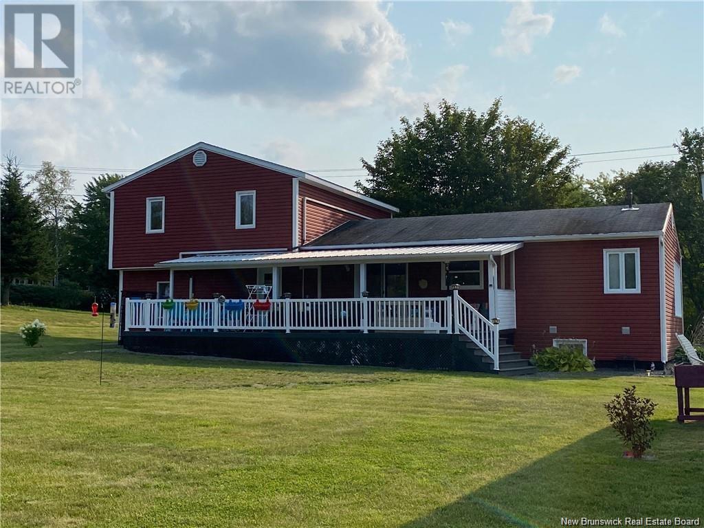 370 Veteran Street, Grand-Sault/grand Falls, New Brunswick  E3Y 1E5 - Photo 32 - NB113408