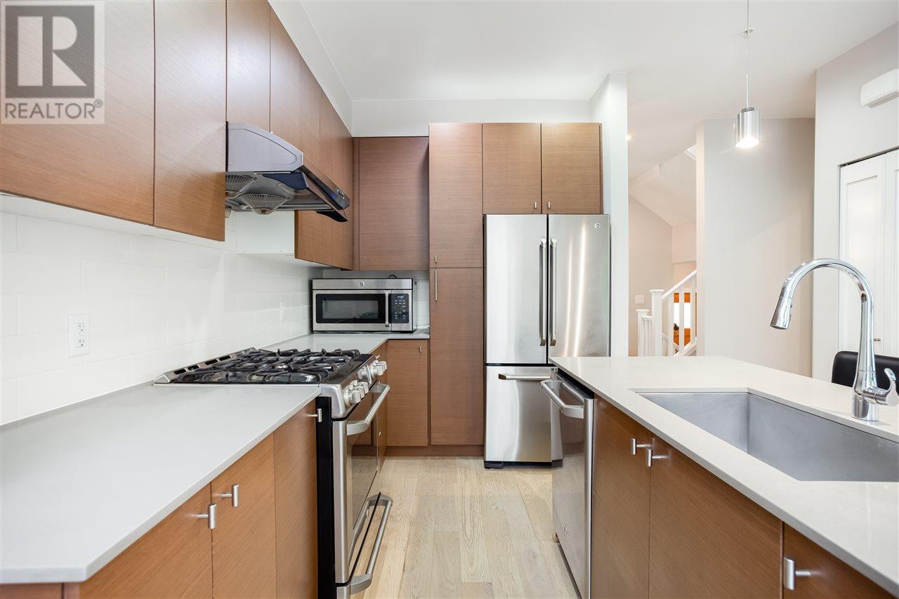 Property at 1 258 CAMATA STREET image 4