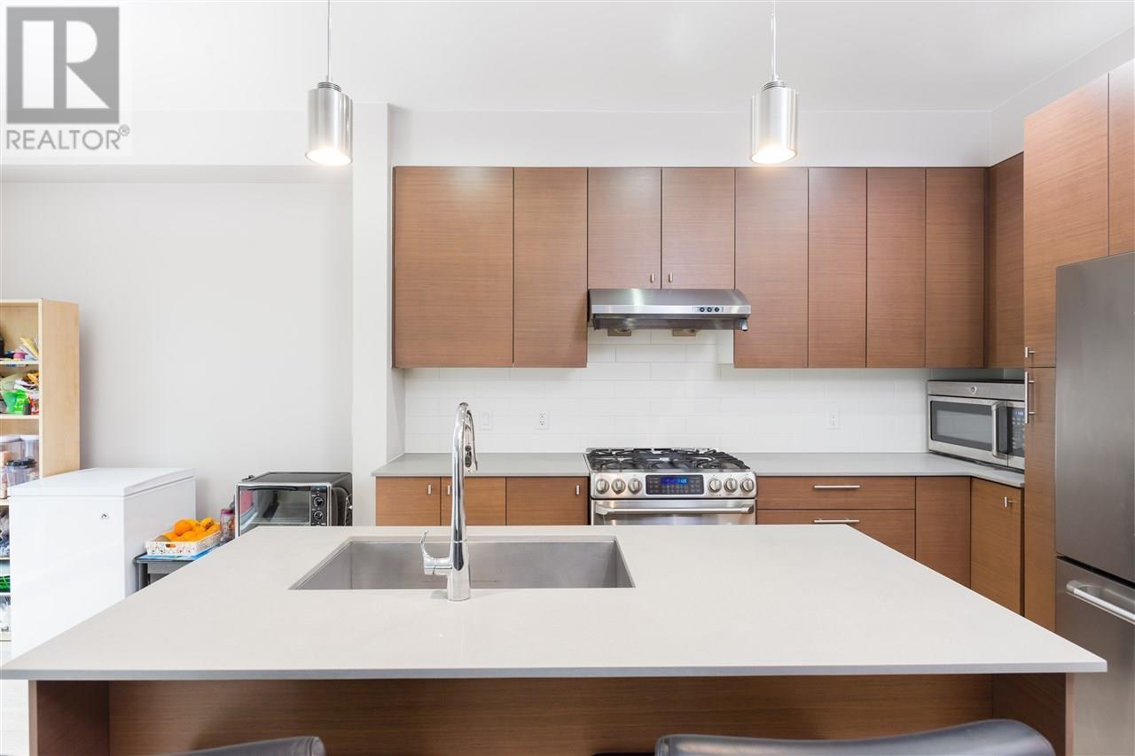 Property at 1 258 CAMATA STREET image 5